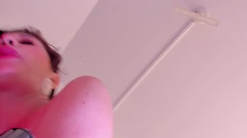 Halie  online show from August 11, 7:43 am