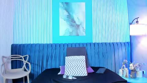 Halley Lorens online show from July 31, 8:47 pm