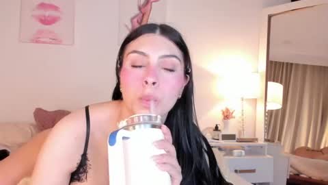 Halsey Maria online show from August 13, 9:34 am
