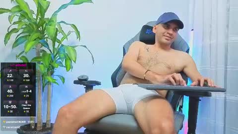 hamiltong12 online show from July 27, 1:22 am