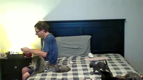 hammerthatthang73 online show from August 7, 7:52 am