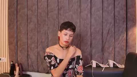 Hamsel  online show from July 21, 11:29 pm
