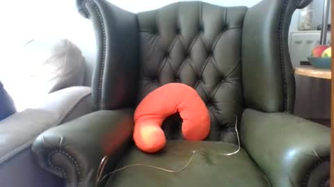 handncocknocum online show from July 25, 7:56 am