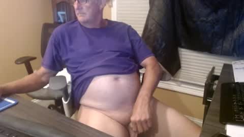 handsome_guy4u online show from July 28, 2:28 am