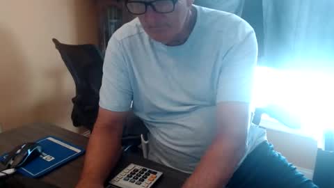 handsome_guy4u online show from July 30, 7:09 pm