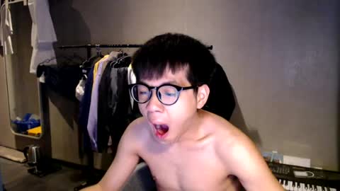 handsome_mannn online show from July 23, 8:44 pm