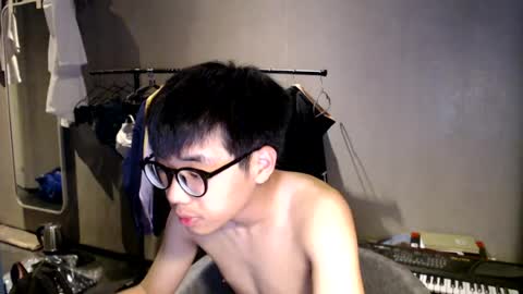 handsome_mannn online show from July 31, 8:47 pm