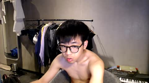 handsome_mannn online show from July 31, 11:21 pm