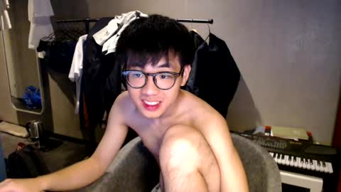 handsome_mannn online show from August 9, 7:26 pm