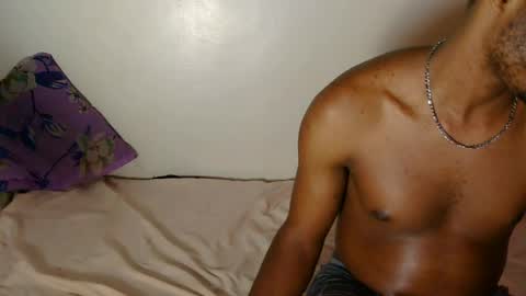handsomeboys256 online show from August 12, 5:48 pm