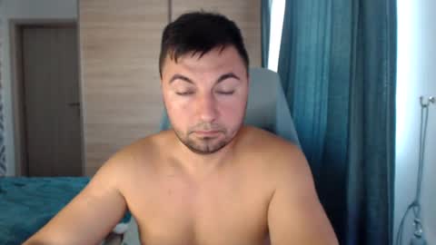 HankMalone online show from August 2, 4:08 am