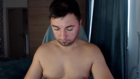HankMalone online show from August 12, 3:20 am