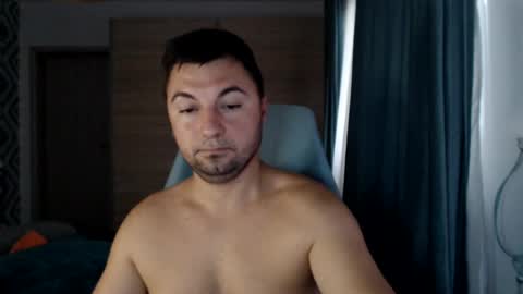 HankMalone online show from August 13, 3:42 am