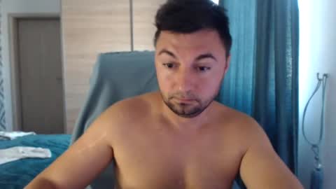HankMalone online show from August 15, 5:11 am