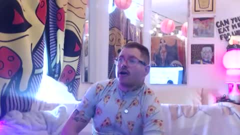 hank rams online show from April 15, 2:35 pm