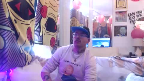 hank rams online show from May 25, 5:37 pm
