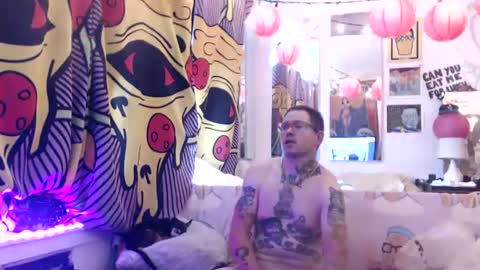 hank rams online show from June 22, 7:14 pm