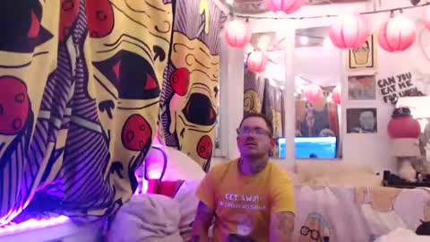 hank rams online show from July 13, 6:42 am