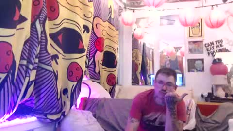 hank rams online show from July 16, 2:12 am