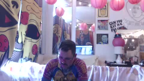 hank rams online show from August 9, 6:53 pm