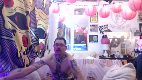hank rams online show from August 17, 8:47 pm