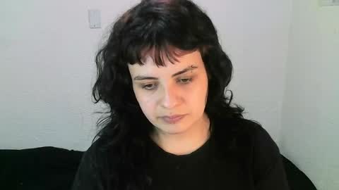 hanna99moon online show from April 6, 2:10 pm