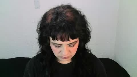 hanna99moon online show from April 6, 3:16 pm