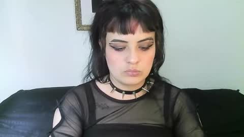 hanna99moon online show from April 16, 5:31 pm