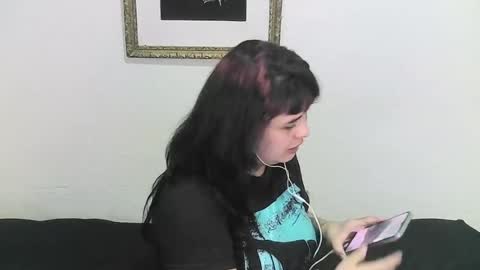 hanna99moon online show from May 6, 4:08 pm