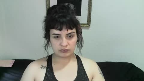hanna99moon online show from May 7, 4:30 pm