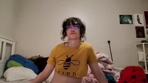 Hanna Banana5 online show from August 10, 1:29 am