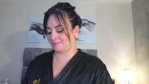 hanna_gatess online show from August 11, 3:03 pm