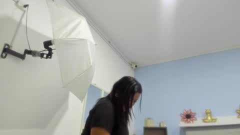 hanna_hornyx20 online show from August 10, 9:55 am