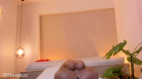 hanna_lee02 online show from August 13, 3:26 pm