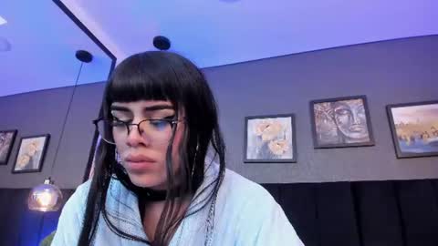 Hanna online show from August 8, 6:52 pm
