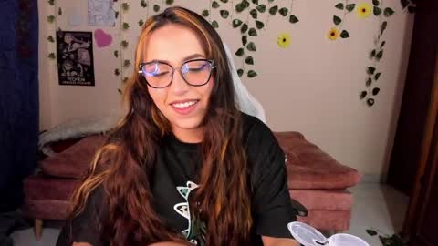 Hanna online show from May 19, 4:24 am