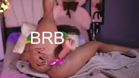 hannachris online show from August 12, 9:17 pm