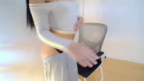 Anna online show from July 29, 2:51 am