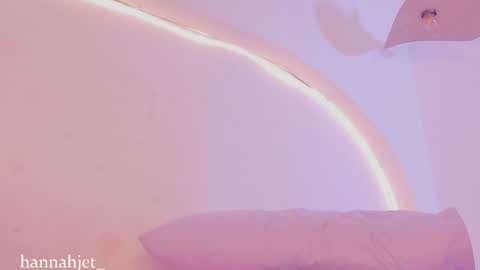 hannah_jet online show from August 5, 10:41 pm