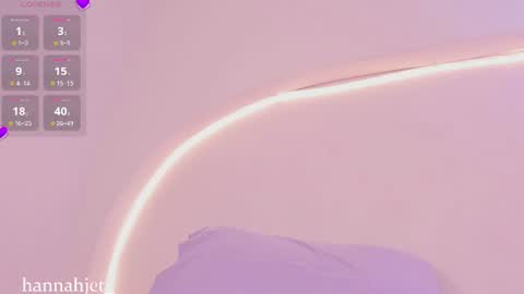 hannah_jet online show from August 10, 11:06 pm