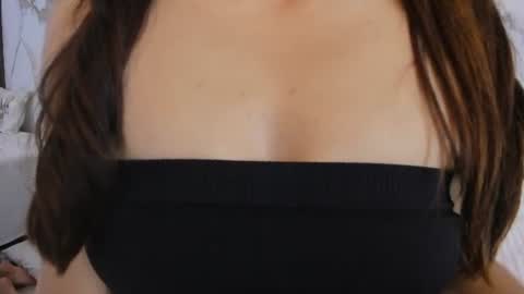 Hannahill69 online show from August 1, 6:08 am