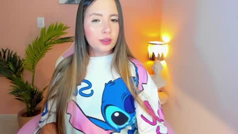 Hanna Miller  online show from July 12, 9:37 am
