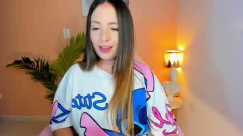 Hanna Miller  online show from July 18, 10:05 am