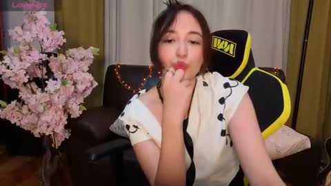 hannari_ online show from July 25, 7:18 pm
