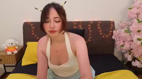 hannari_ online show from July 30, 7:42 pm