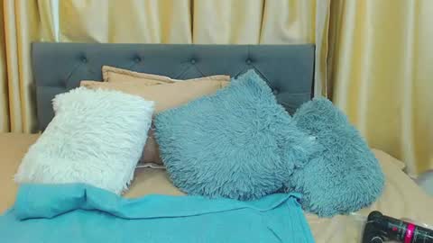 hannha1 online show from August 6, 5:34 pm
