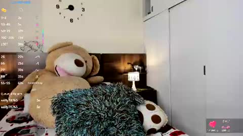 taylor live online show from August 13, 12:57 am
