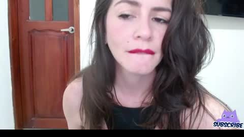 hanny_333 online show from August 8, 11:21 am