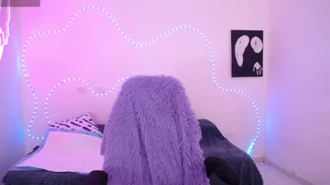 sofia candy online show from May 9, 10:34 pm
