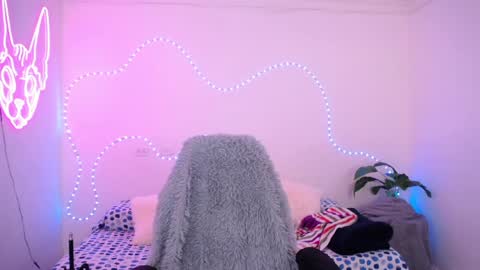 sofia candy online show from May 23, 12:35 am
